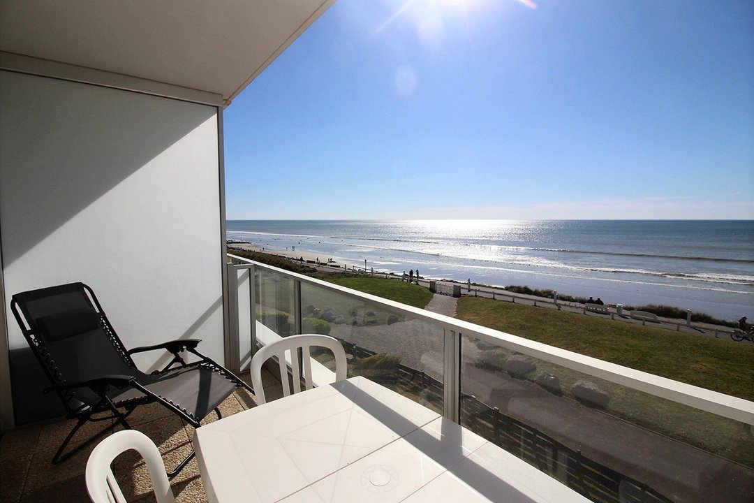 /picture/helios/116215201/ESPADON C1/1_2026-04-10CEST18h00-09.jpg